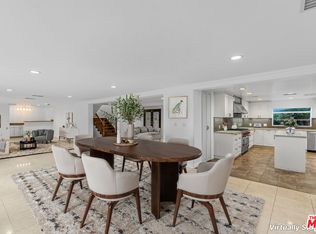 19016 Wells Dr, Tarzana, CA 91356
