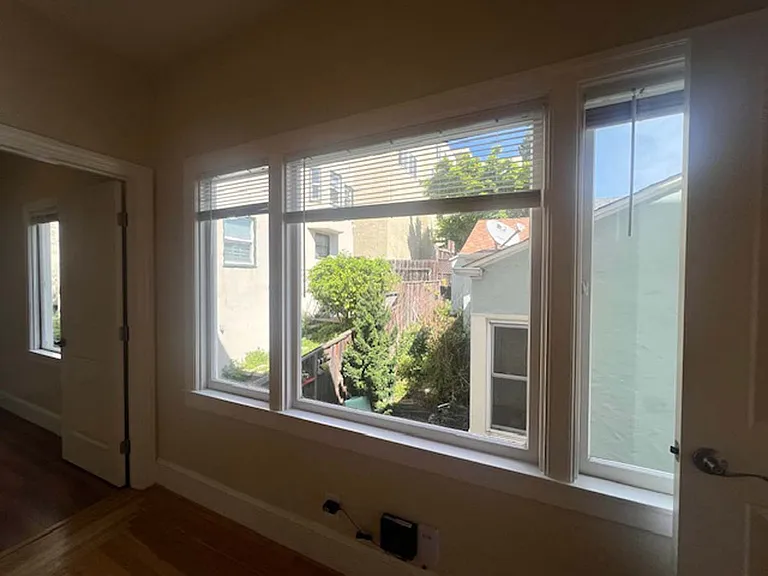 573 Wesley Ave #4 — Photo 32