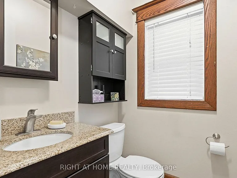 17 Mill St #UPPER — Photo 12