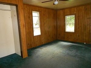 5th image of 494 Plum Ct