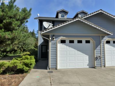 949 Jasper Ln, Florence, OR, 97439