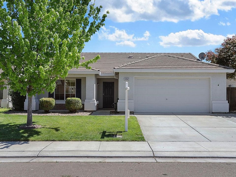 1st image of 4842 Bernal Dr