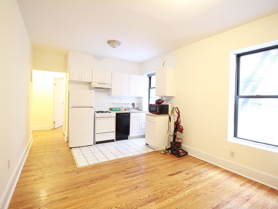 1st image of 25 Cornelia St APT 16