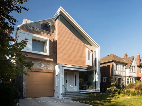 210 Glenayr Rd, Toronto, ON M5P 3C3