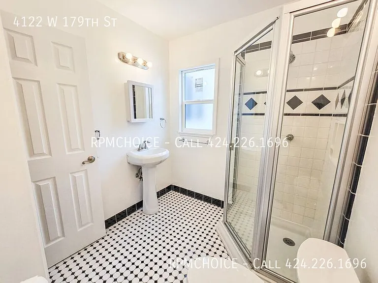 4122 W 179th St — Photo 12