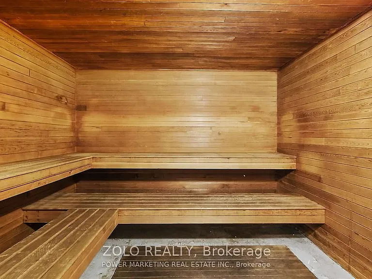 2759 Carousel Cres #1206 — Photo 34