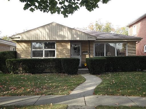 1st image of 7726 N Keeler Ave