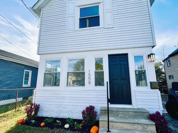 1558 S Delaware St, Paulsboro, NJ 08066