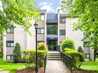 10851 Amherst Ave APT 302, Silver Spring, MD, 20902