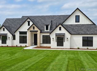 2702 Hickory Ridge Rd, Sapulpa, OK 74066
