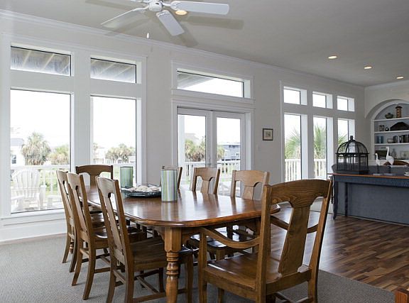5th image of 4214 Pelican Ln