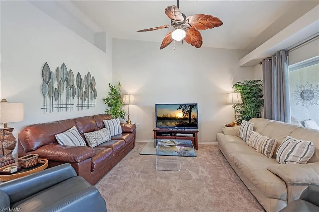 2 bed, 2.0 bath, 1232 sqft, $5,000 — Photo 4