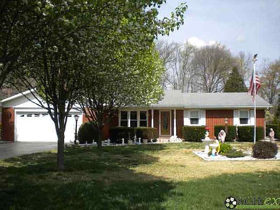 2nd image of 1700 Hurley Dr