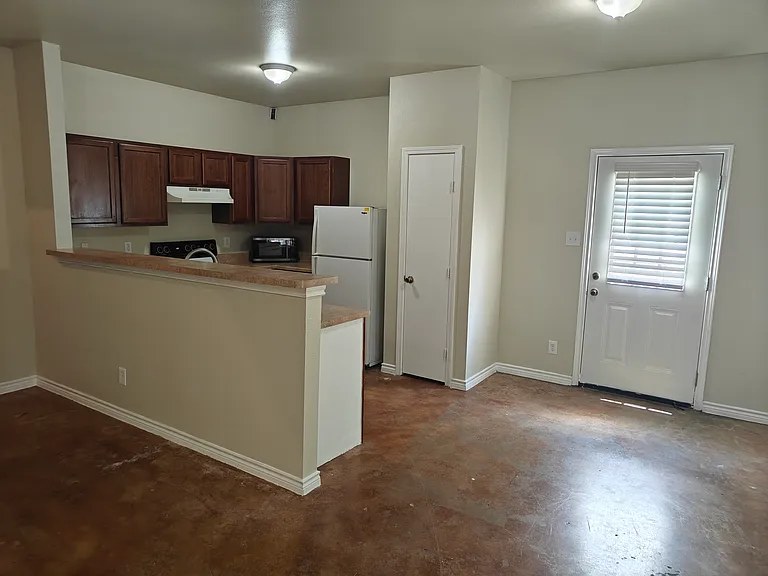 7814 Kingsbury Way #1 — Photo 4