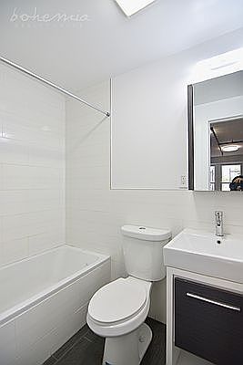 5th image of 36 W 119th St #B2
