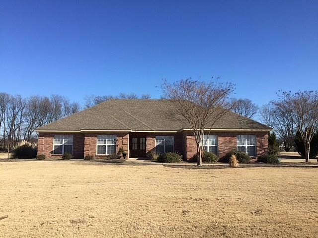 1st image of 631 Treswally Ln