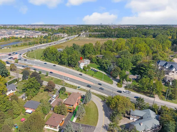 8951 Mississauga Rd, Brampton, ON L6Y 0C2