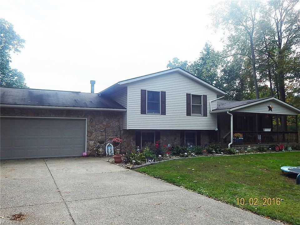 1st image of 13320 Dandelion Ln