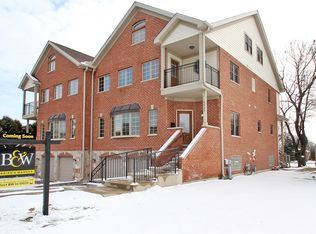 5533 Lincoln Ave, Morton Grove, IL 60053