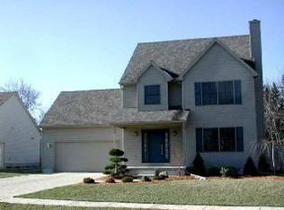 927 Eagle Ridge Trl, Temperance, MI 48182