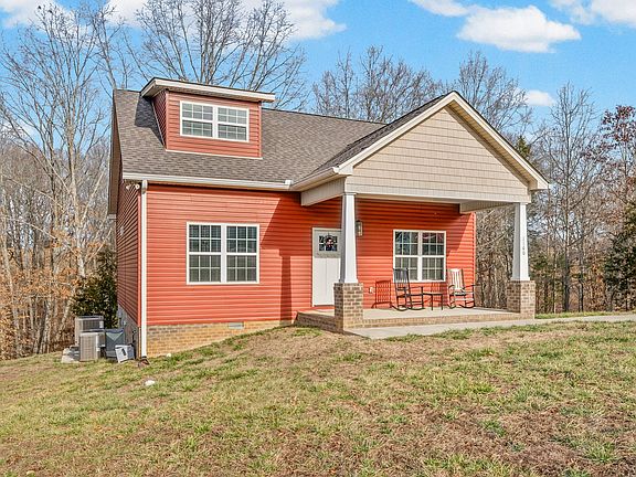 5th image of 1160 Jonathan Ln