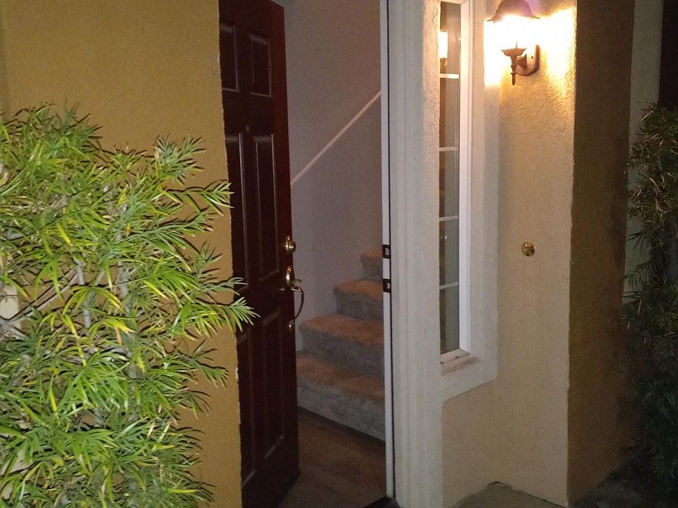 Unit's entry