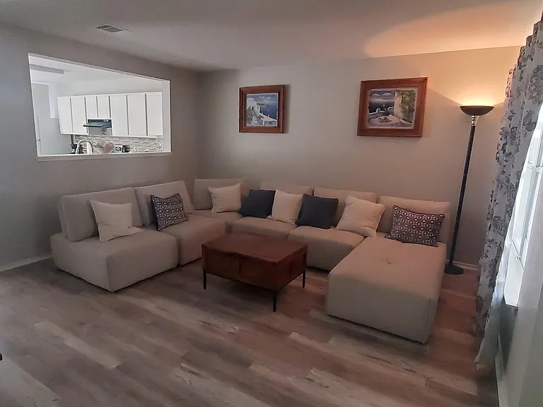 13413 Alysheba Dr — Photo 13