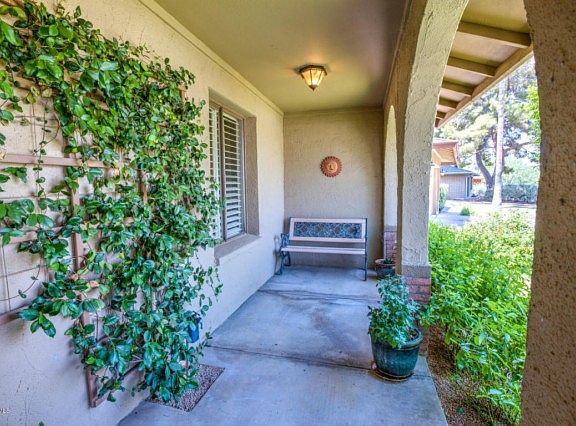 2nd image of 2031 E Stanford Dr