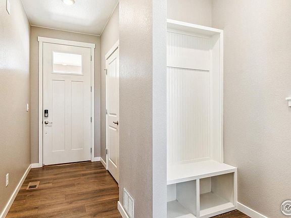 3rd image of 1902 Knobby Pine Dr