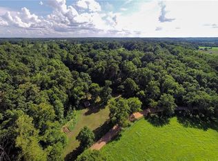 21057 W Mountain Rd, Gravette, AR 72736
