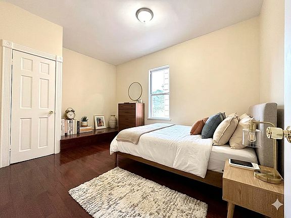 3rd image of 85-30 108th St Floor 1