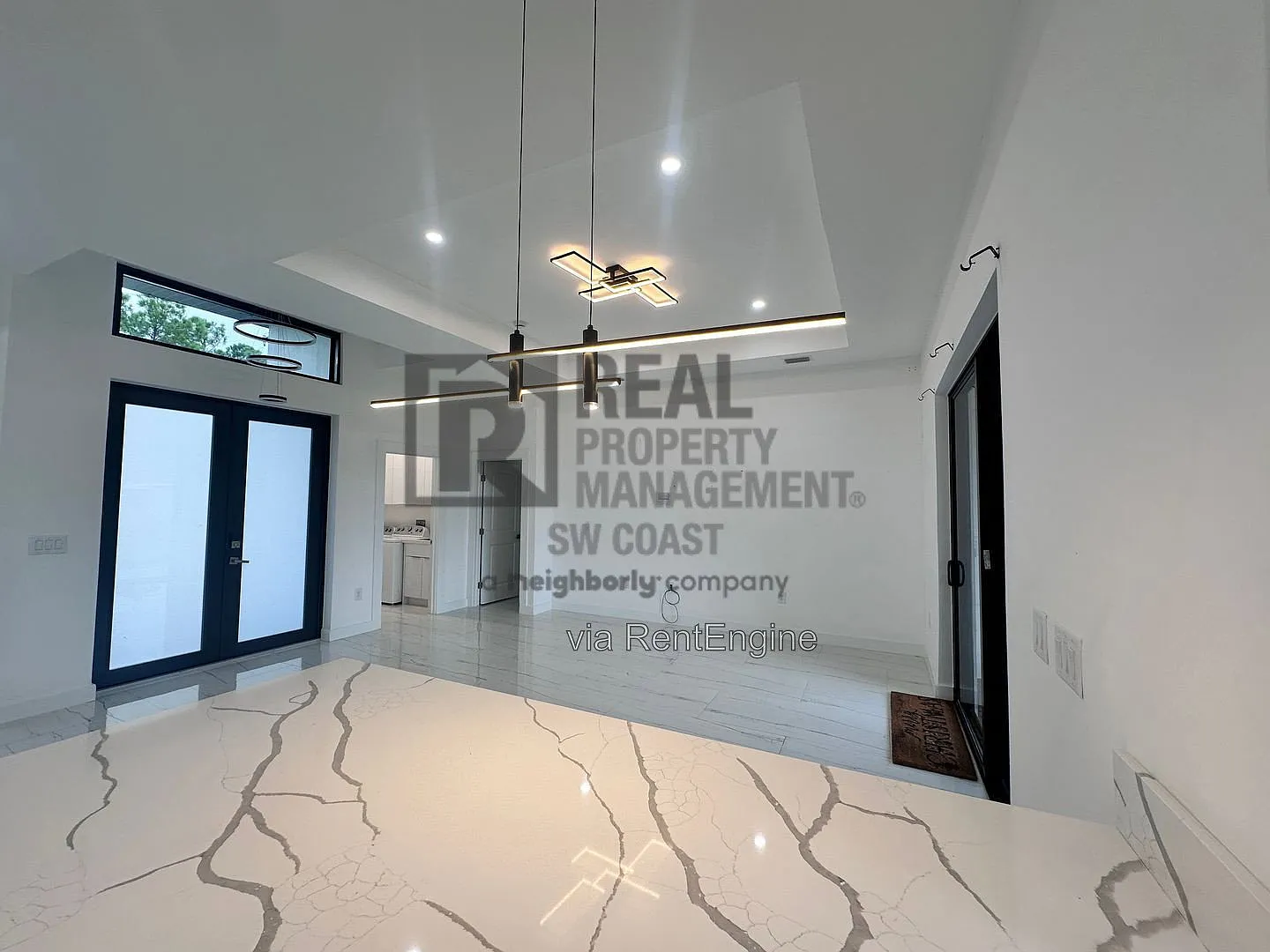 3 bed, 2.0 bath, 1650 sqft, $1,700 — Photo 4