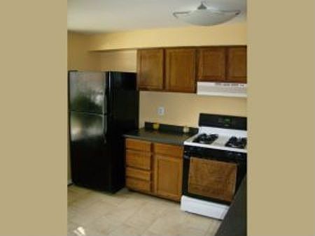 4th image of 8065 Saint Annes Ct