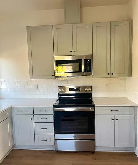 4905 NE 27th Ave — Photo 9