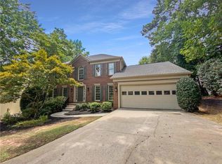 913 Nottingham Point, Alpharetta, GA 30005
