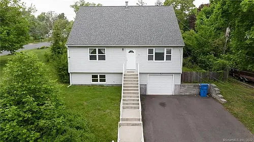 6 Sunnyside Ave Photo 1