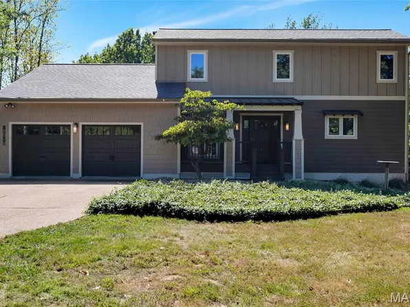 17946 Paradise Dr, Glencoe, MO 63038