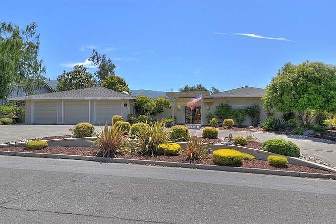 1st image of 6517 Camelia Dr