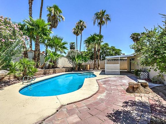 2nd image of 4458 Casa Blanca St