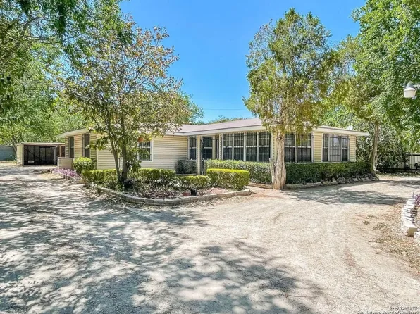 2417 JUPE DR, San Antonio, TX 78222