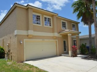 2300 SW 106th Ave, Hollywood, FL 33025