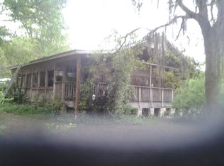 112 Meadow Rd, Florahome, FL 32140