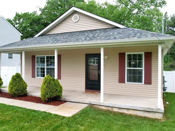 209 New York Ave, Egg Harbor, NJ 08215