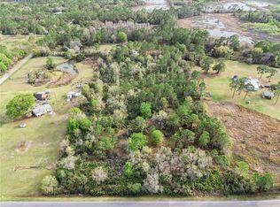 541 E Osceola Rd, Geneva, FL 32732