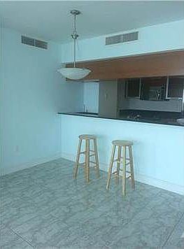 4th image of 1800 N Bayshore Dr APT 2703