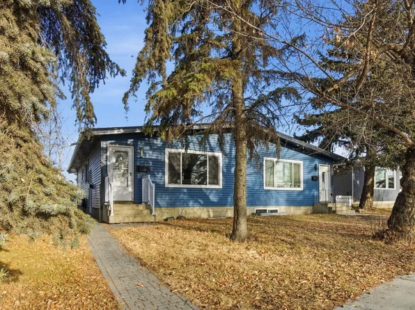 8064 Argyll Rd NW, Edmonton, AB T6C 4B1