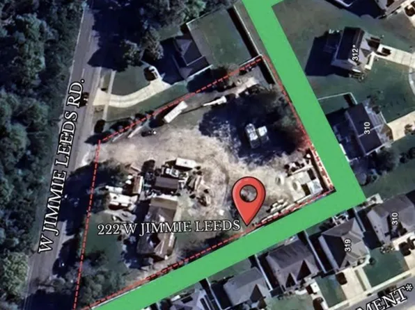 222 W Jimmie Leeds Rd, Galloway, NJ 08205