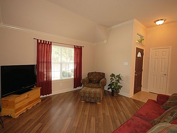 5th image of 1243 Clearwater Dr