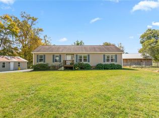 366 Lake Park Rd, Asheboro, NC 27205