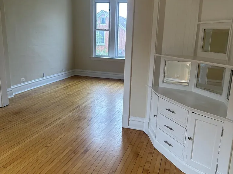 2241 W 21st St #2F — Photo 14
